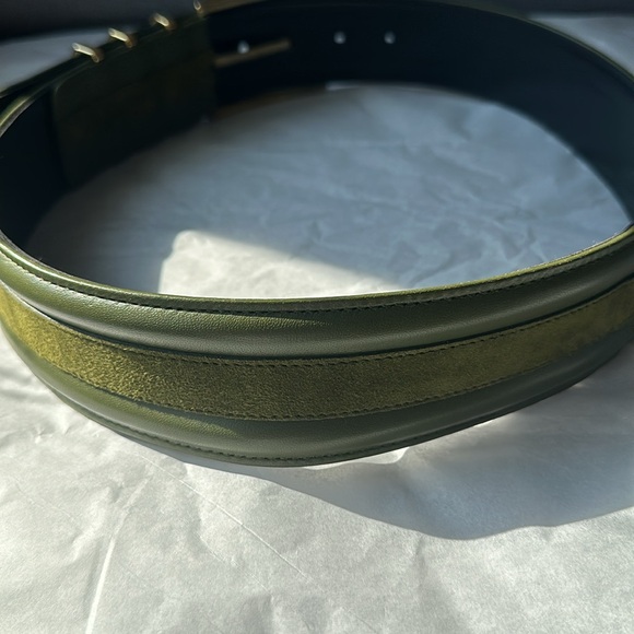 Vintage Carlisle army green leather suede wide belt, Size XSM - Picture 12 of 16